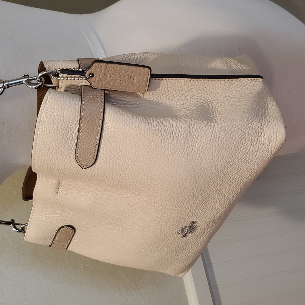 Coach Hanna 2 Tone Shoulder Bag - Picture 4 of 15